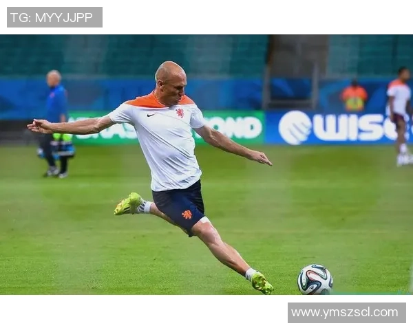 足球明星25米远射精彩瞬间回顾与技术解析 足球明星25米远射精彩瞬间回顾与技术解析