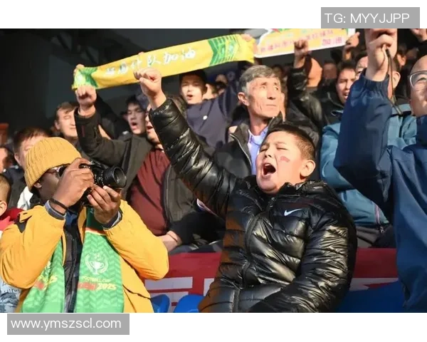 足球明星大力爆射展现惊人技巧引发球迷热烈欢呼与媒体热议 足球明星大力爆射展现惊人技巧引发球迷热烈欢呼与媒体热议